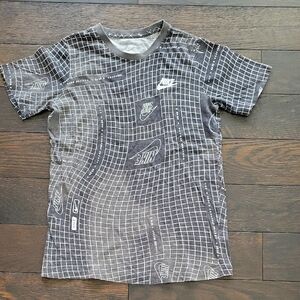 Nike Kids Black Graphic T-Shirt